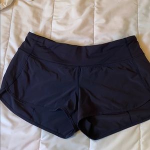 NWOT lululemon speed short 2.5” navy
